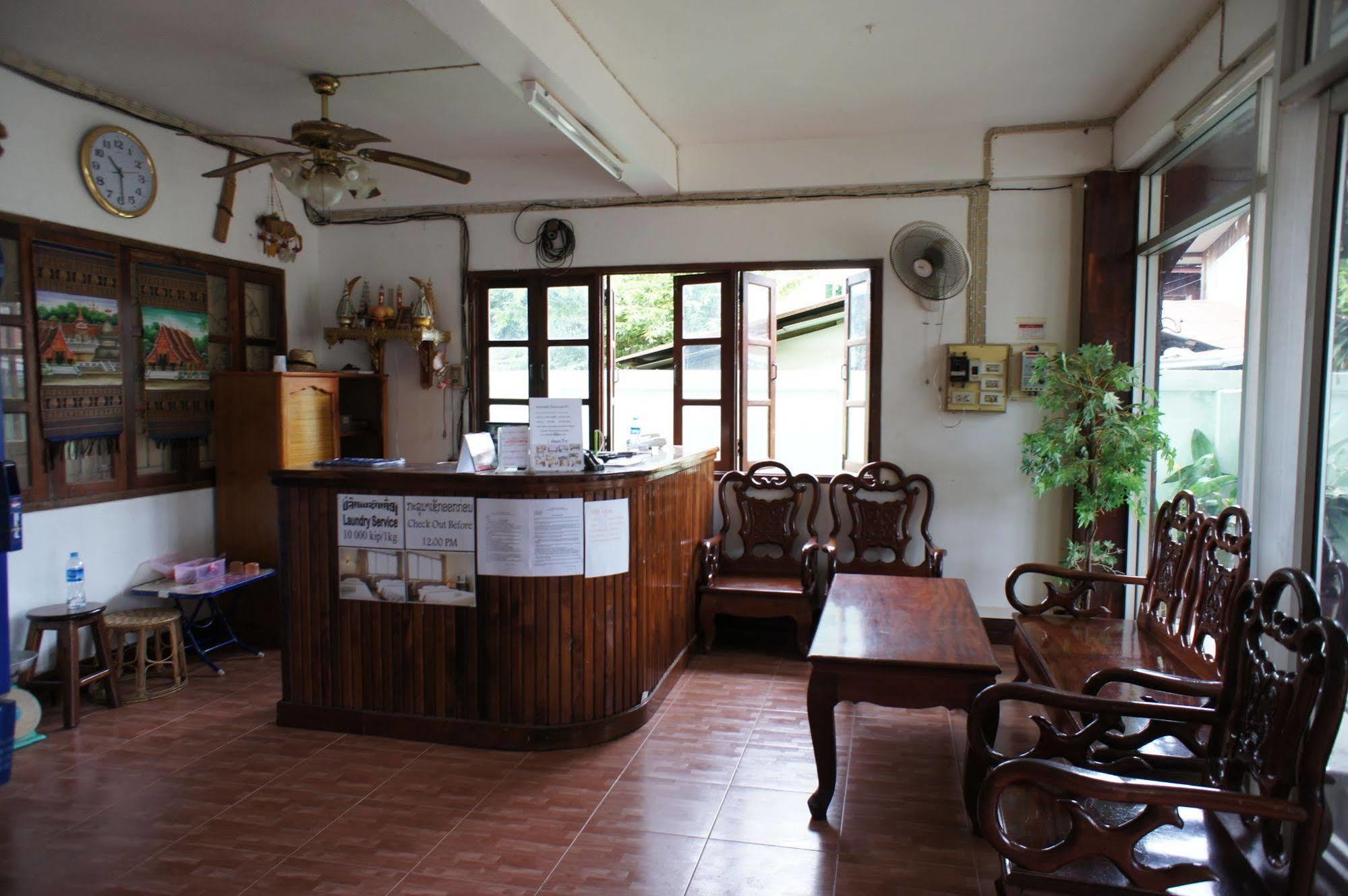 Malany Villa 1 Vang Vieng Extérieur photo